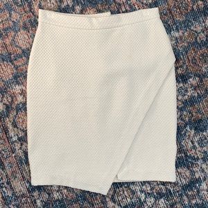 H&M Ivory Pencil Skirt
